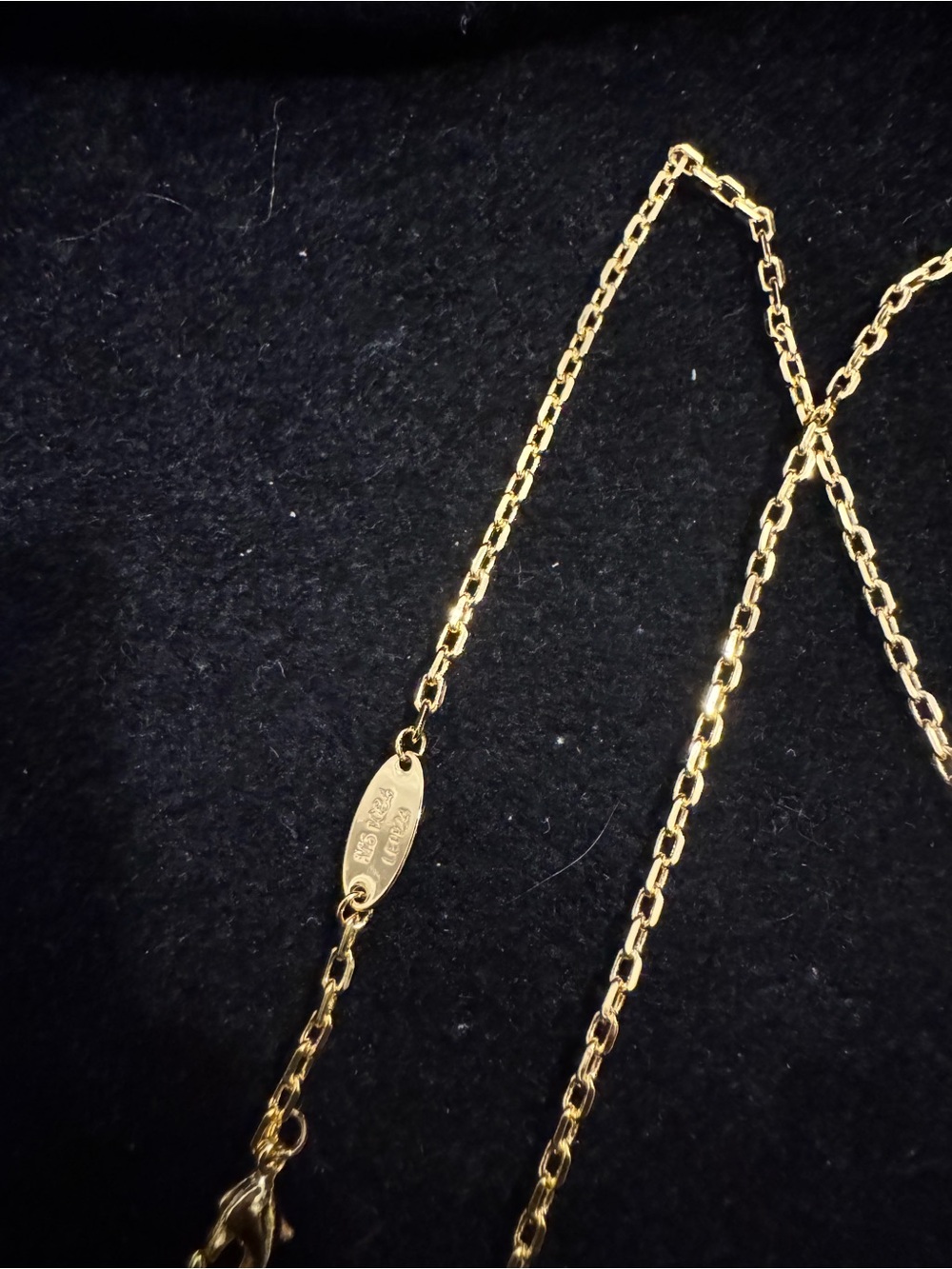 Louis Vuitton Damier Gold Key & Pearl Charm Necklace with Iridescent Flower - Picture 6 of 6